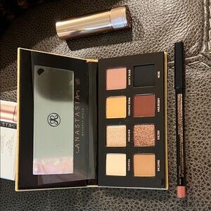Anastasia Beverly Hills Soft Glam Trio with Warm Shades